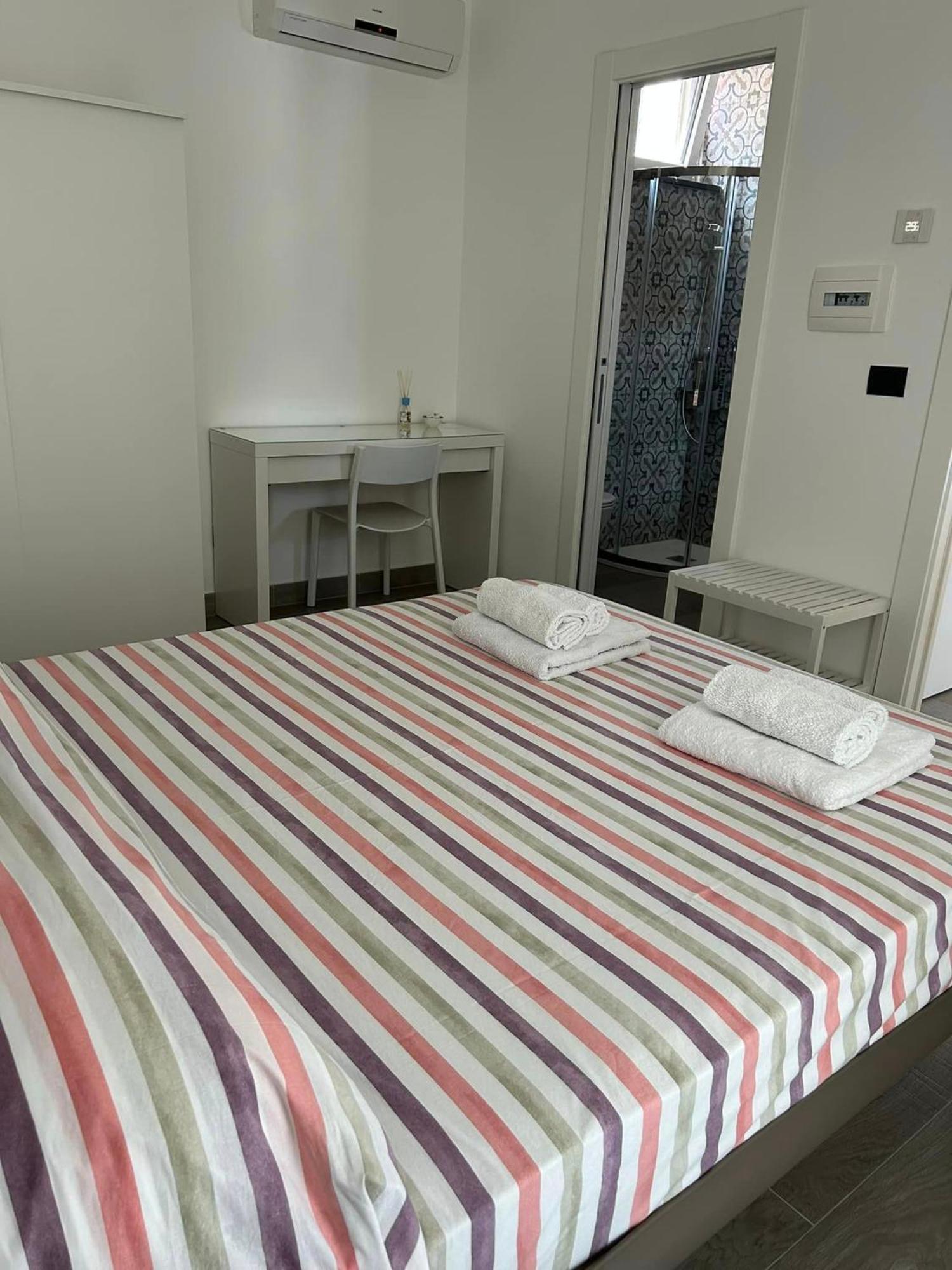 Farau B&B Messina Buitenkant foto