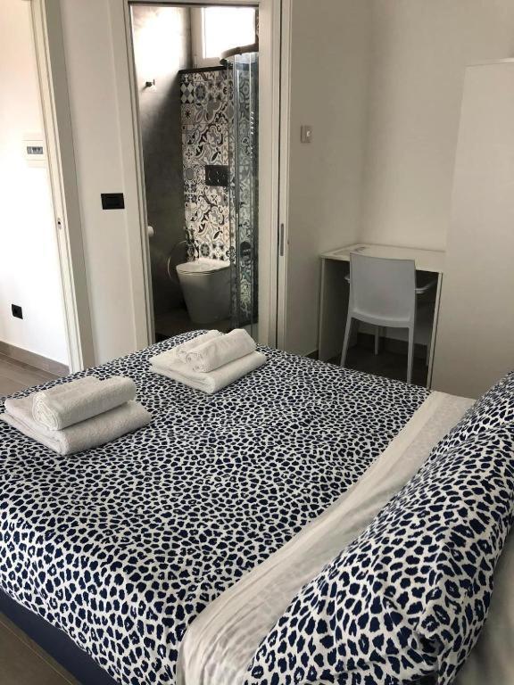 Farau B&B Messina Buitenkant foto
